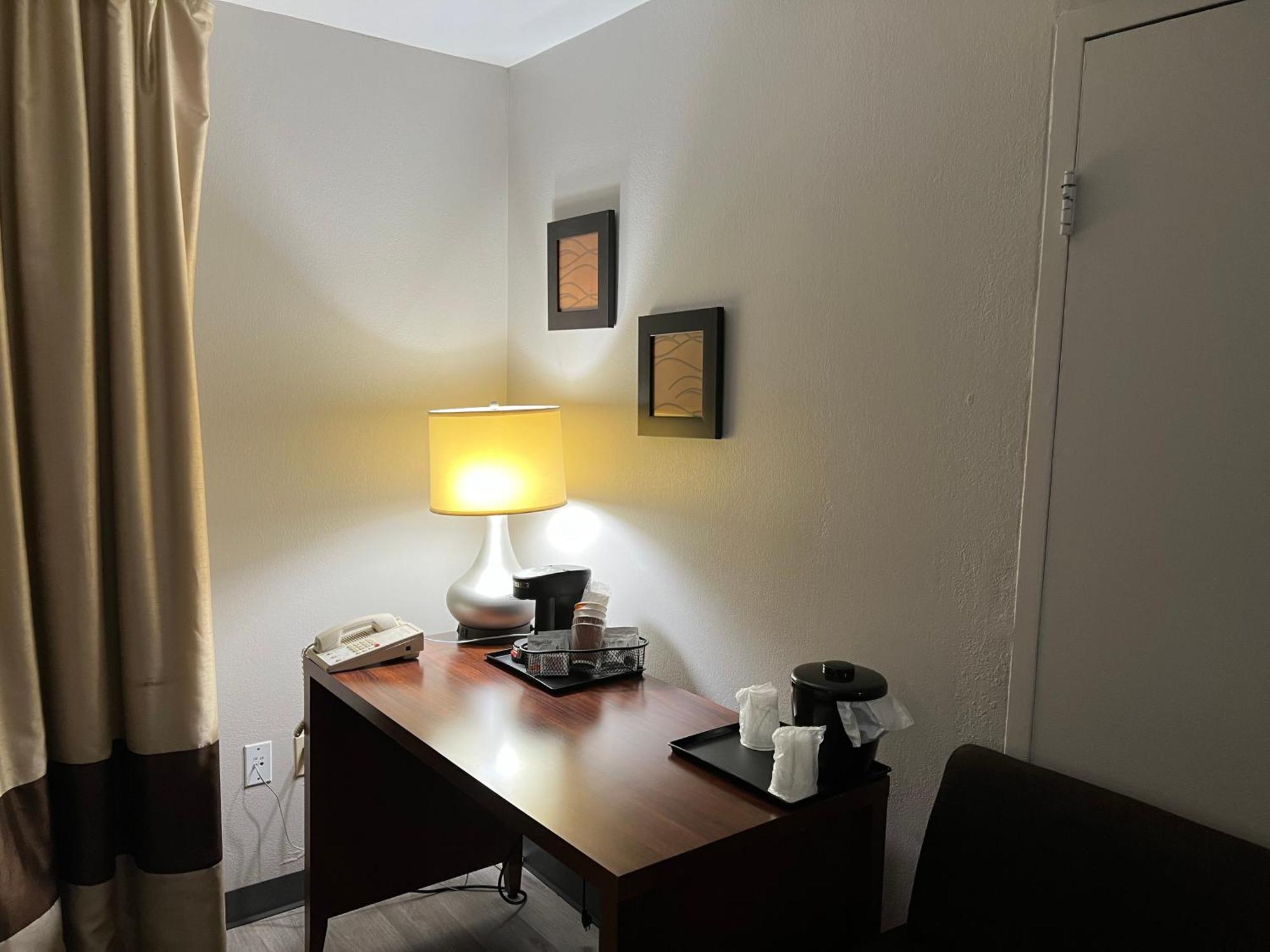 Country Inn & Suites By Radisson, Battle Creek, Mi Eksteriør bilde