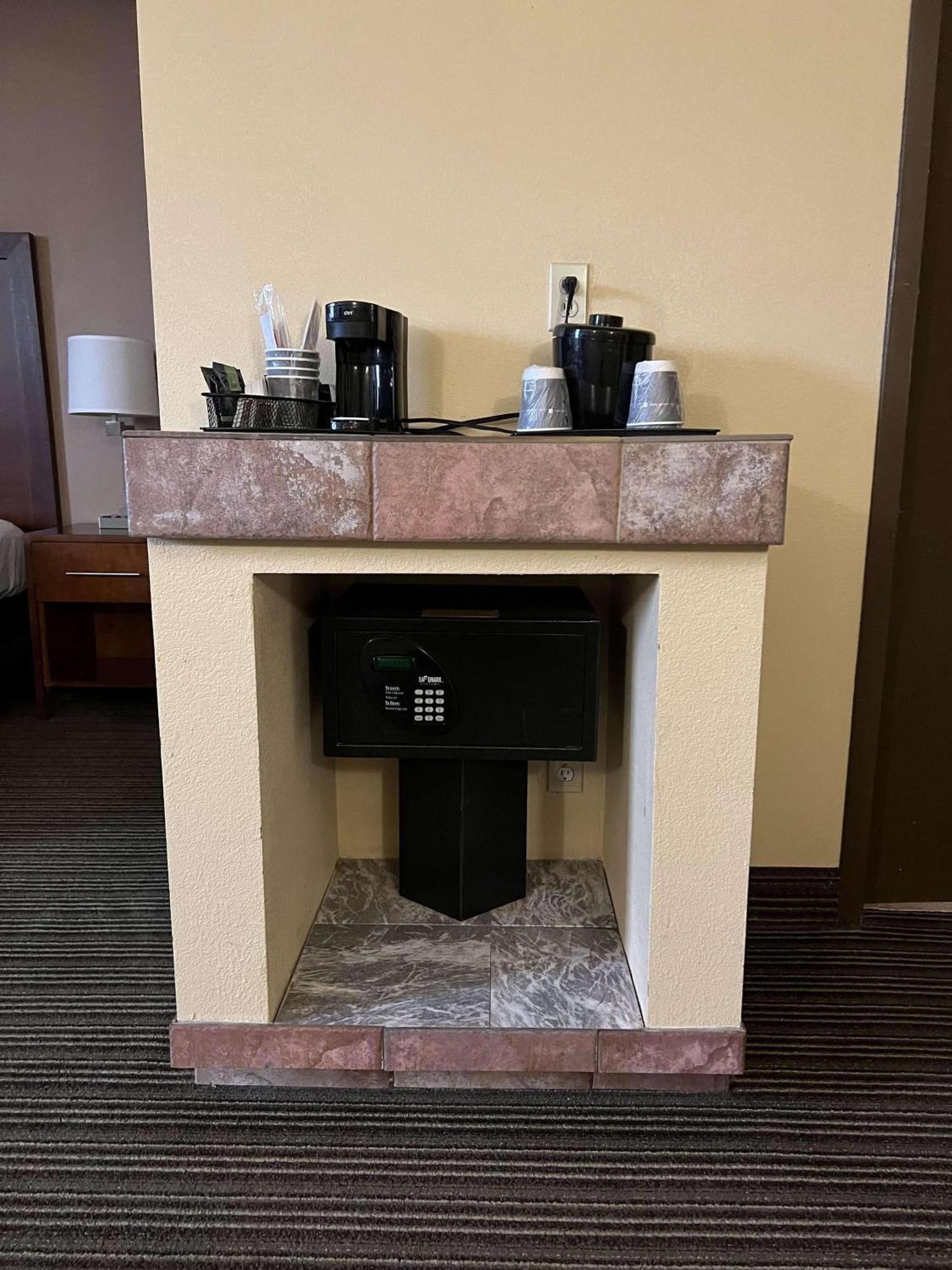 Country Inn & Suites By Radisson, Battle Creek, Mi Eksteriør bilde