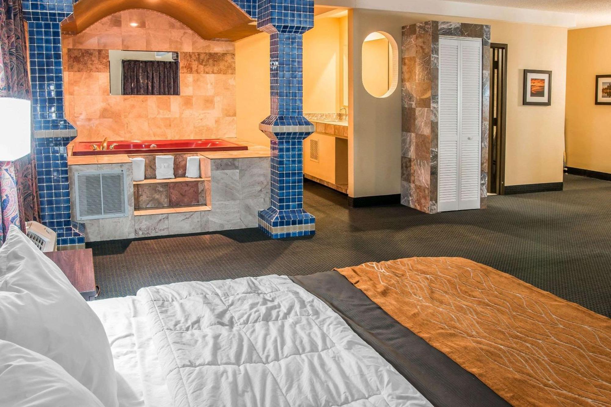 Country Inn & Suites By Radisson, Battle Creek, Mi Eksteriør bilde